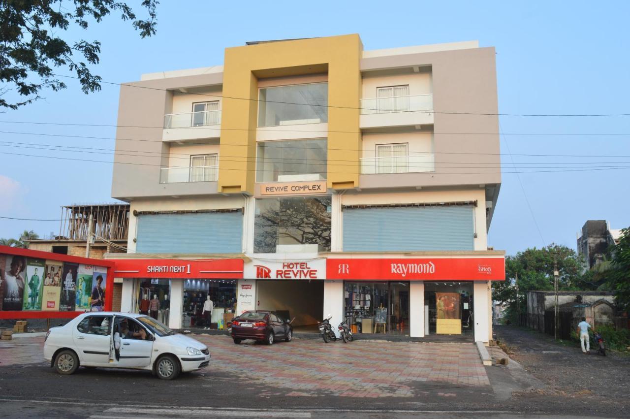 Hotel Revive Veraval Luaran gambar